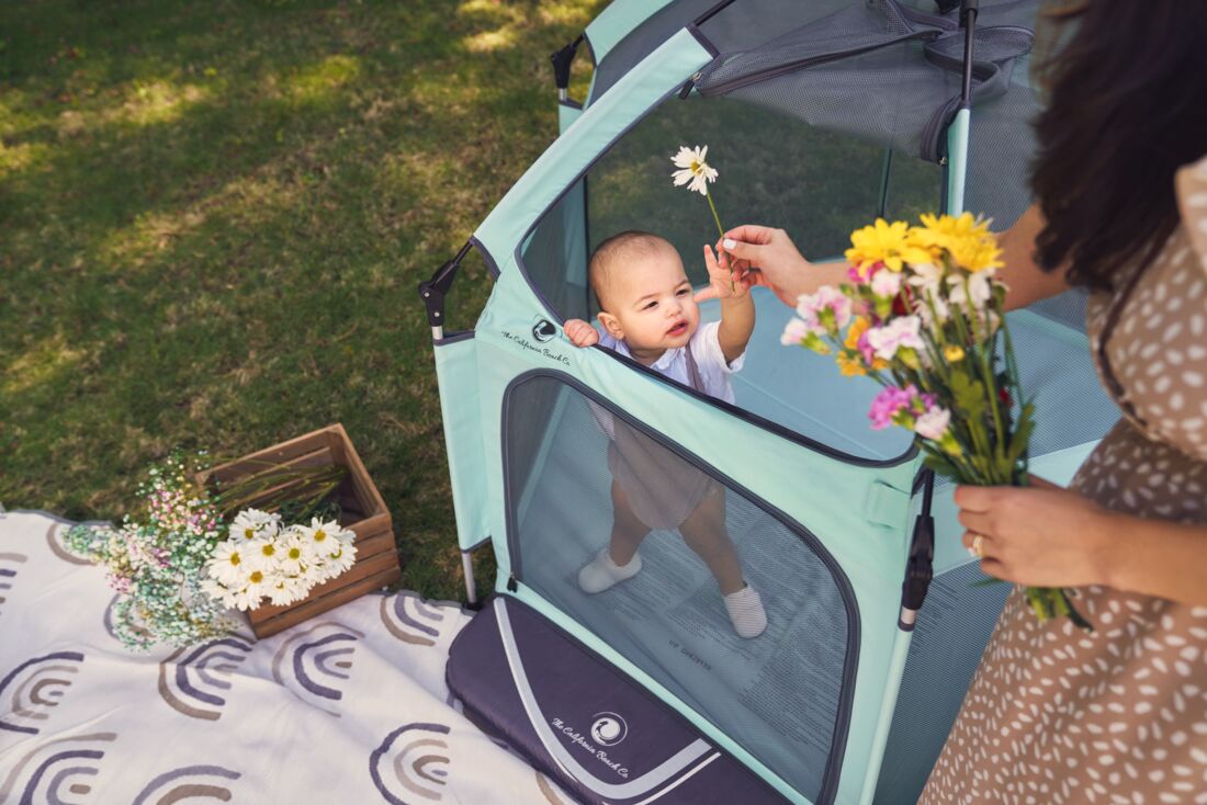 Pop ’N Go Playpen | Portable Pop-Up Design